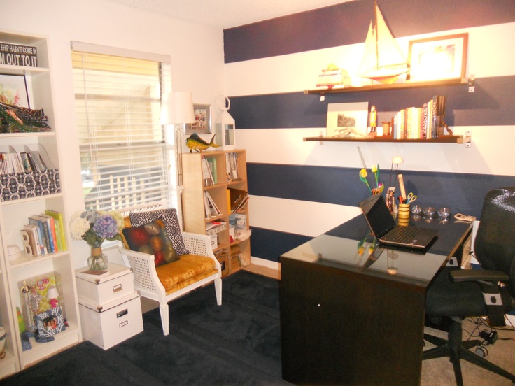 a-pop-of-nautical-navy-paint