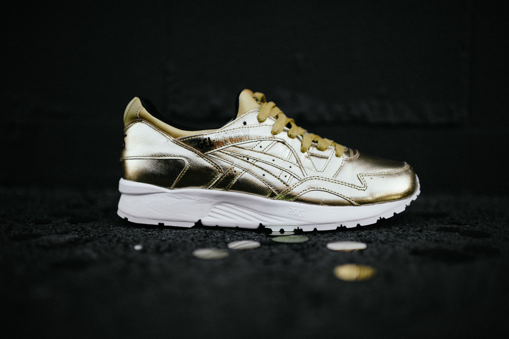 asics-holiday-champagne-pack-05